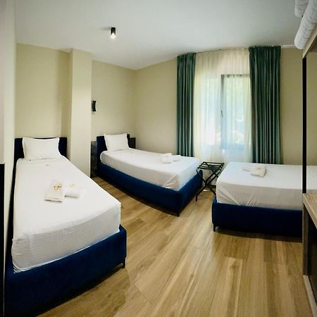 Gogo'S Boutique Hotel Dhërmi Exteriör bild
